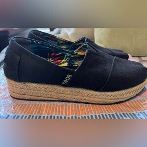 BOBS Black Wedge Shoes with memory foam and arch support size 6.5